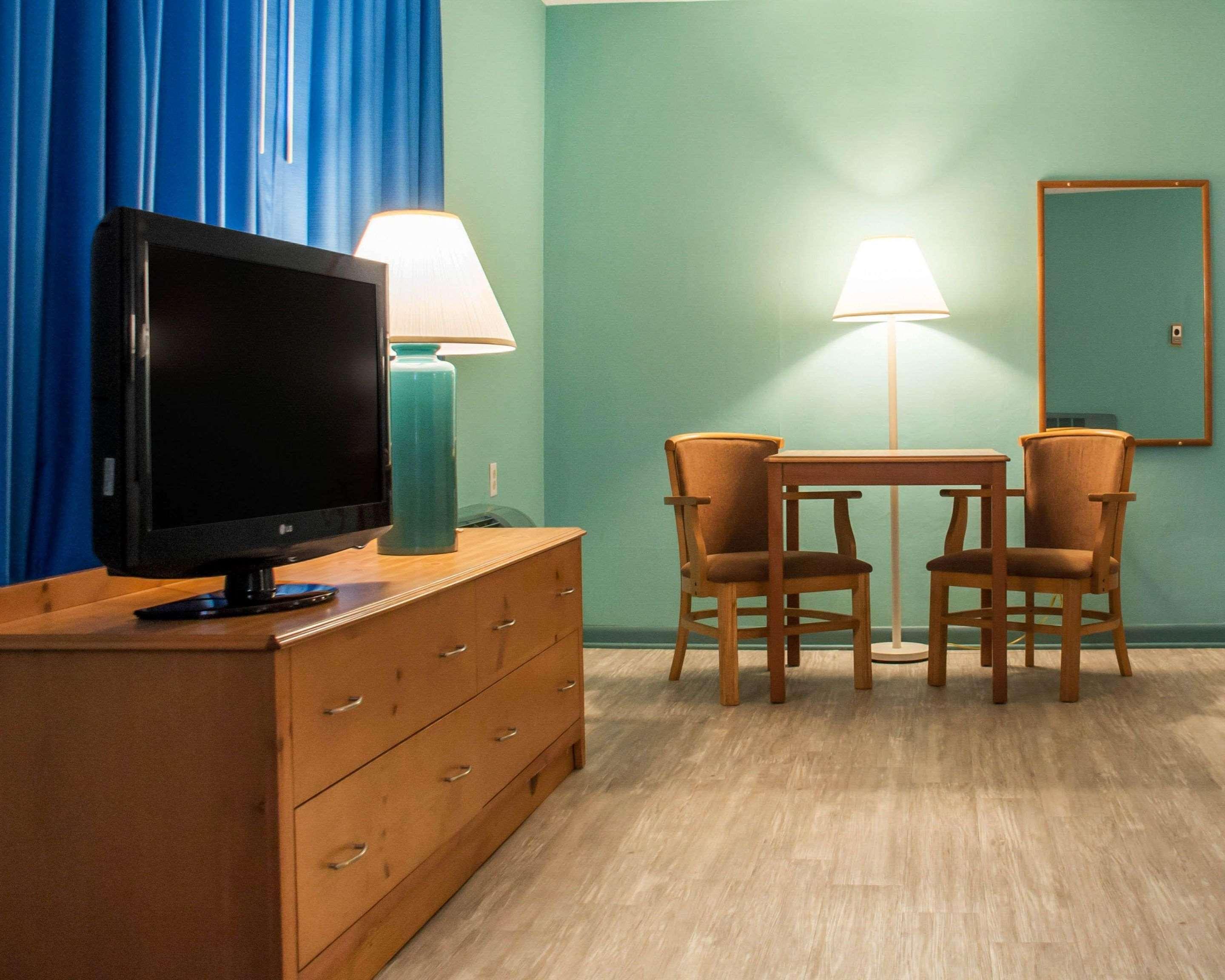 Econo Lodge Buffalo South Blasdell Ngoại thất bức ảnh