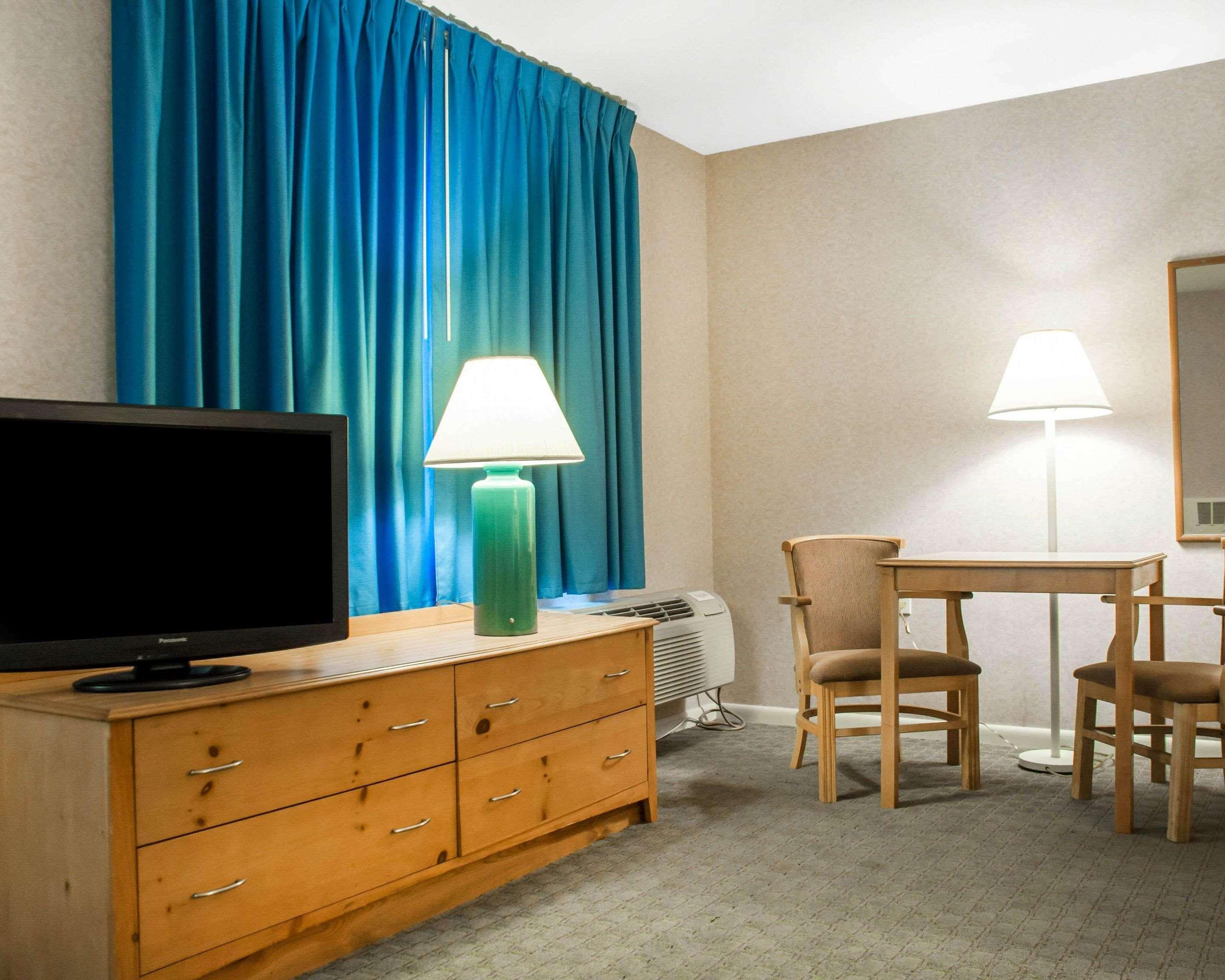 Econo Lodge Buffalo South Blasdell Ngoại thất bức ảnh