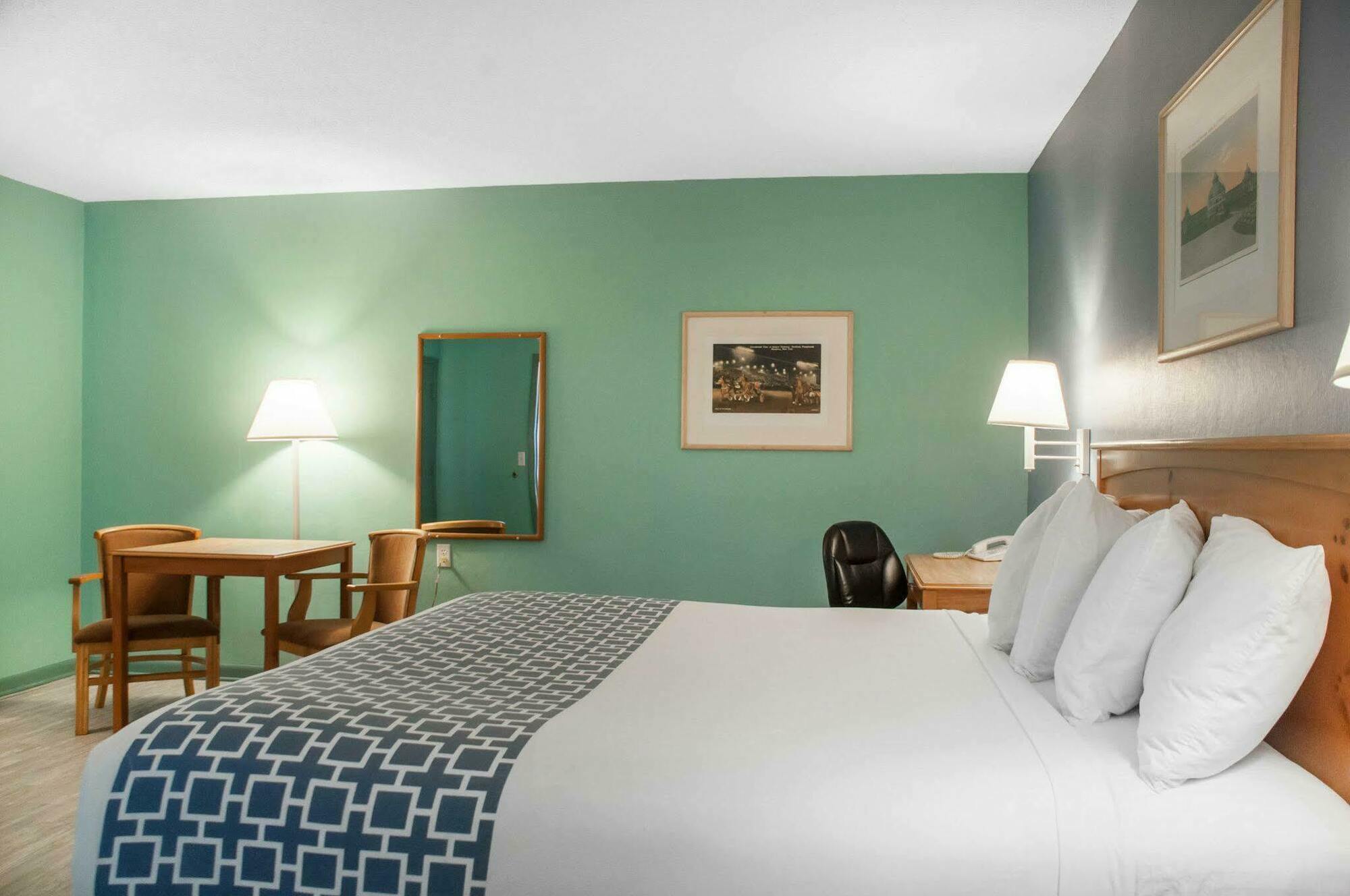 Econo Lodge Buffalo South Blasdell Ngoại thất bức ảnh